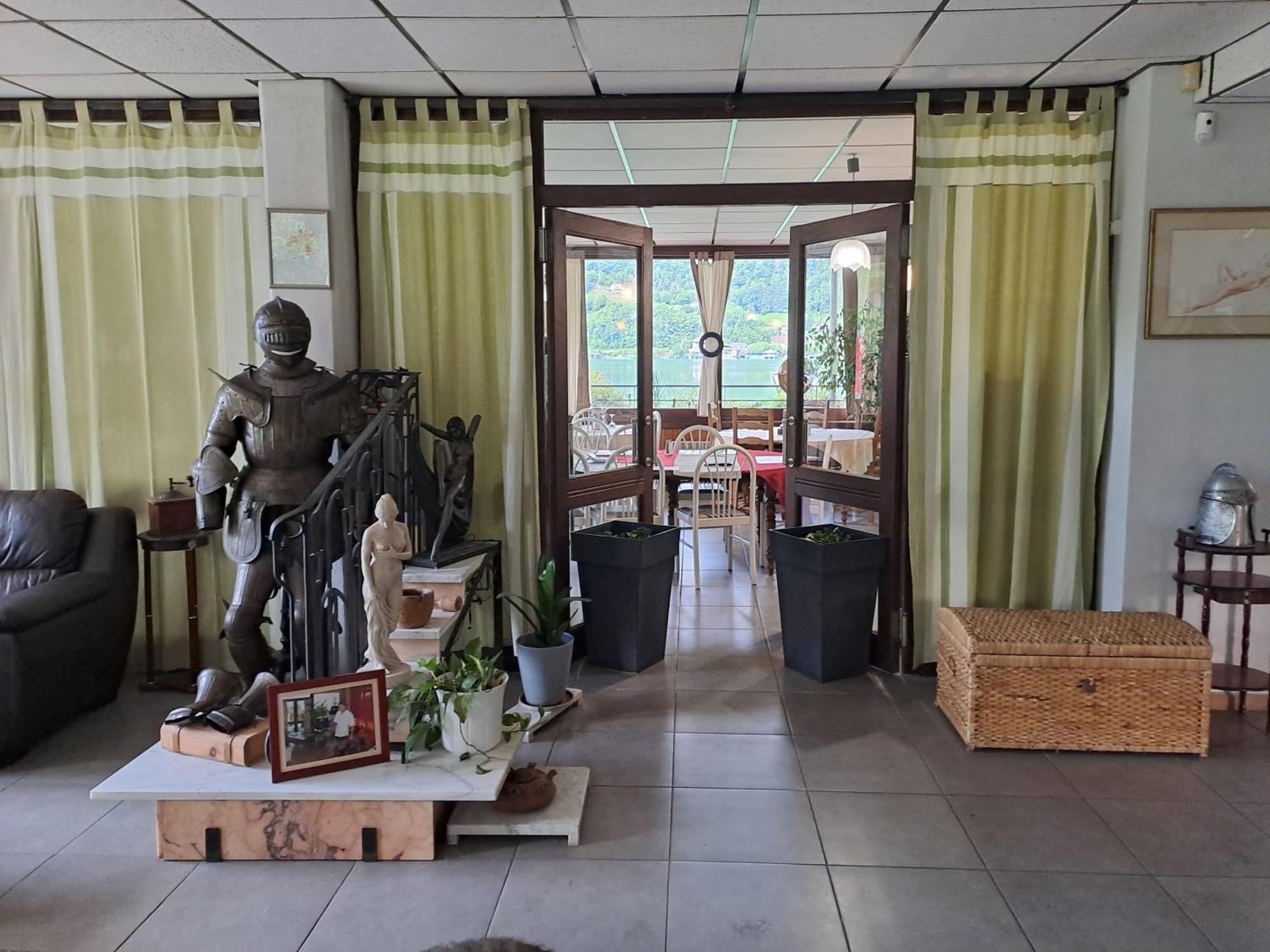 Les Sirenes Hotel Lepin-le-Lac Exterior foto